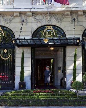 Entrada del Hotel Ritz