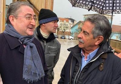 Ignacio Fernández Allende, presidente de CERMI Cantabria con Miguel Ángel Revilla, presidente de Cantabria