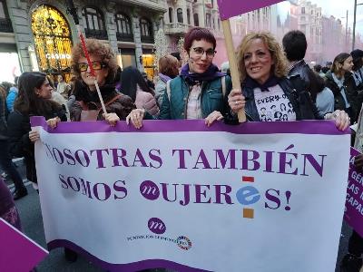 Ángeles Blanco, responsable de Derechos y Asesoría Jurídica en Confederación Aspace, en la manifestación del día de la mujer