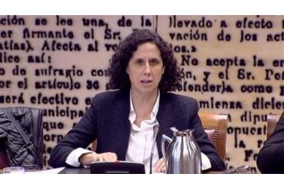 Ana Peláez durante una intervención en uno de los múltiples foros en los que participa como activista por los derechos de las mujeres con discapacidad